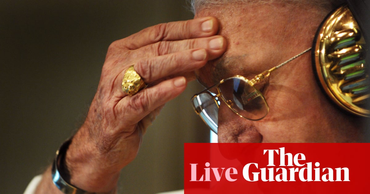 Australia news live: Politicians and celebrities pay tribute to John Laws after veteran talkback host’s death | Australia news