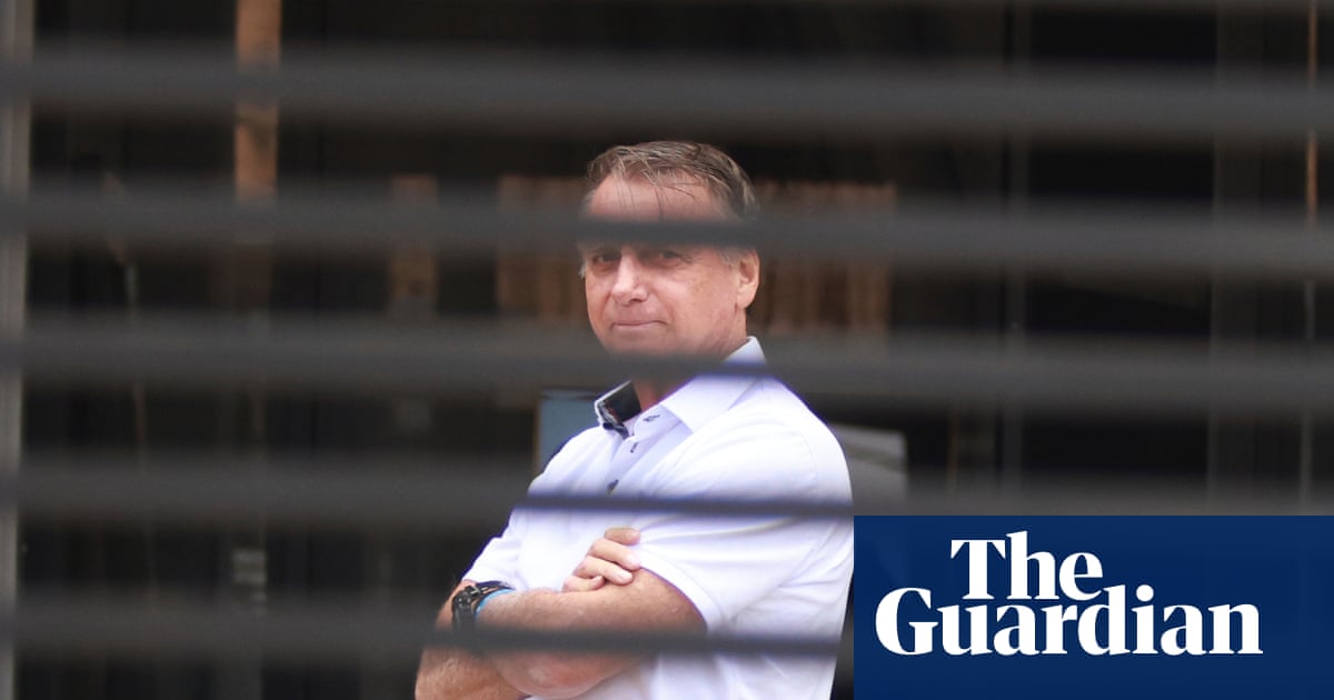 Brazilian police arrest Bolsonaro amid suspicions he was about to flee | Jair Bolsonaro