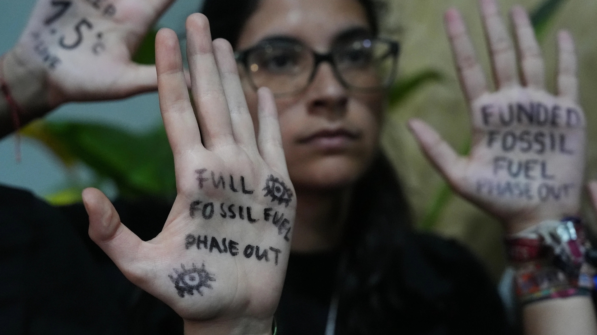 Is the global public tuning out the climate change debate? | Climate Crisis