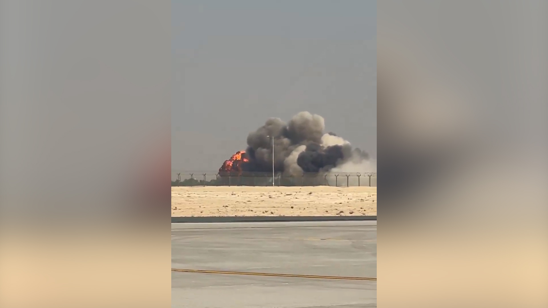 Pilot killed as fighter jet crashes at Dubai Airshow | Newsfeed