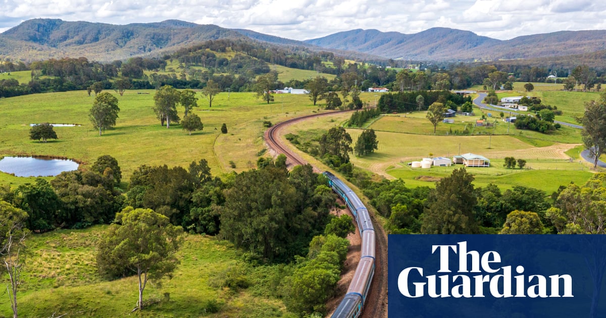 Should Newcastle to Sydney bullet train really be first link built of Melbourne to Brisbane route? | Rail transport