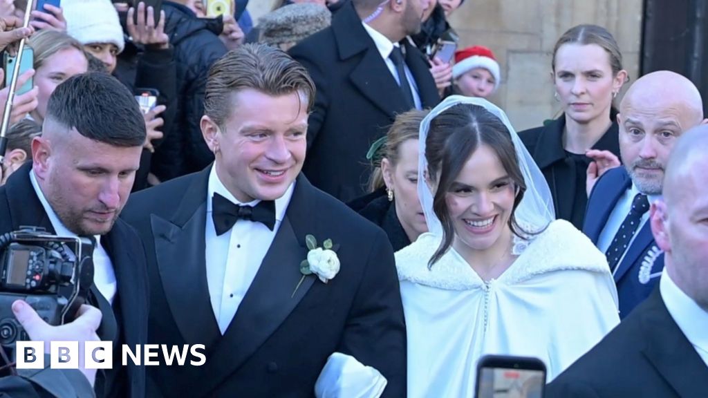 Gordon Ramsay's daughter Holly weds Olympian Adam Peaty