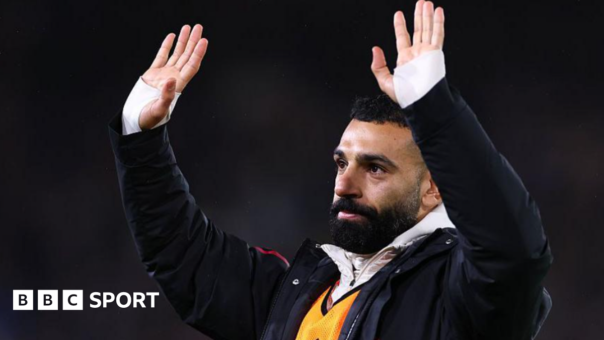 Mohamed Salah says his relationship for Liverpool head coach Arne Slot has "broken down".