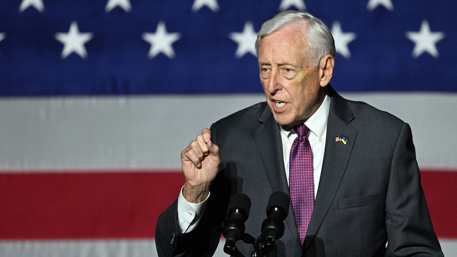 Former Democratic House Majority Leader Steny Hoyer to announce retirement after more than 40 years in Congress