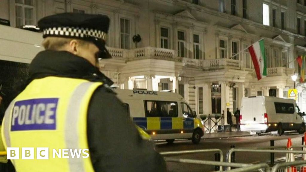 Four taken to hospital after Iranian embassy protest