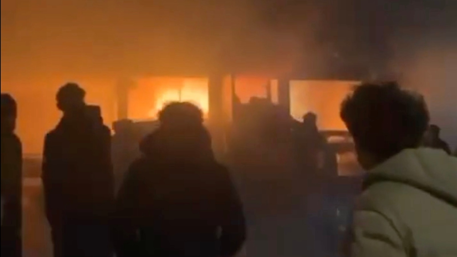 'Several' dozen killed in blaze in Swiss resort bar on New Year's Day, police say