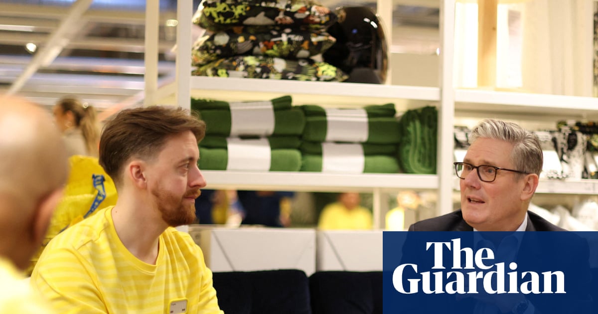 Starmer tells Labour MPs his foreign trips can help fix cost-of-living crisis | Keir Starmer