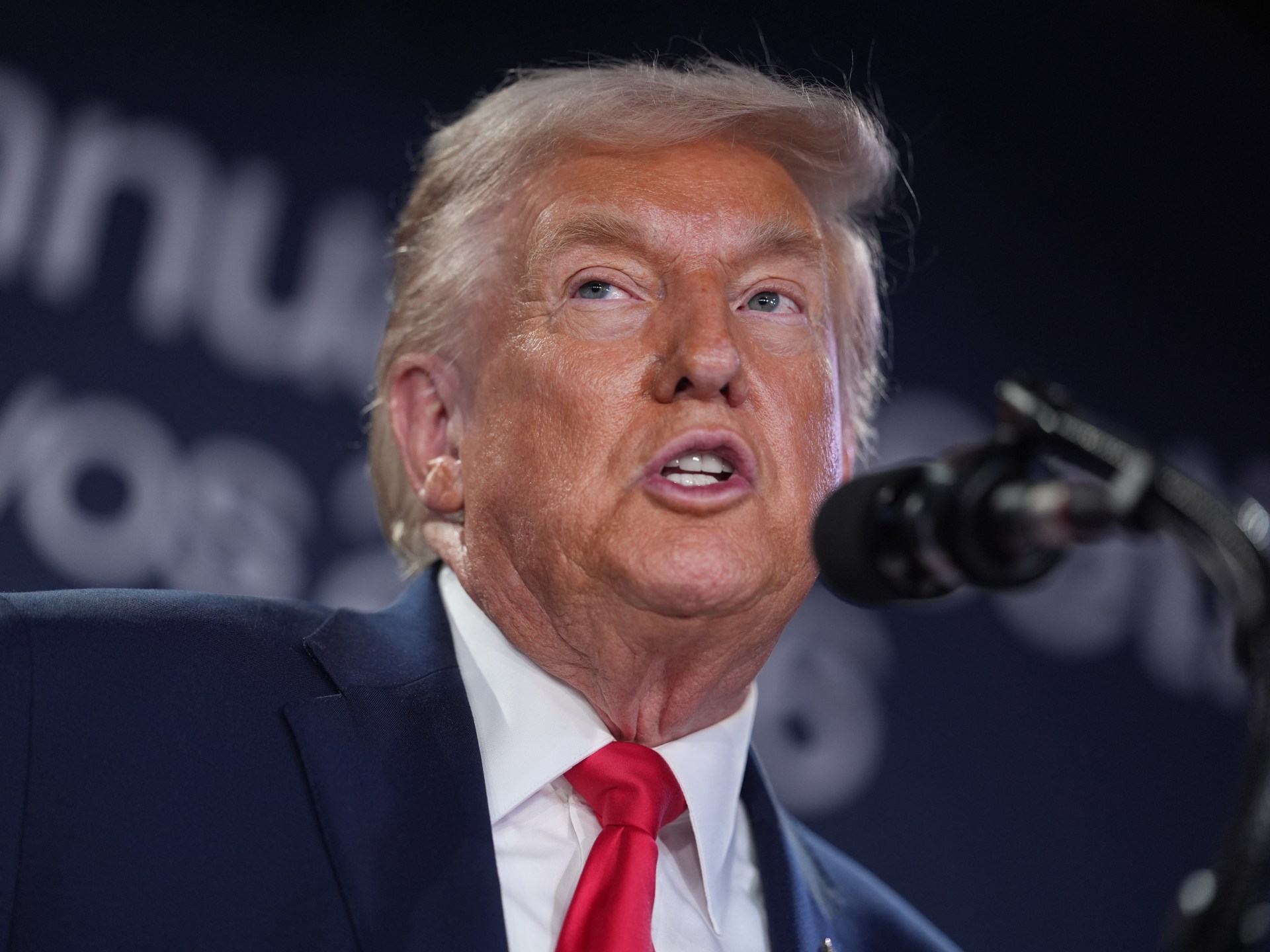 Trump lavishes praise on UK troops amid anger over his Afghanistan claims | Taliban News