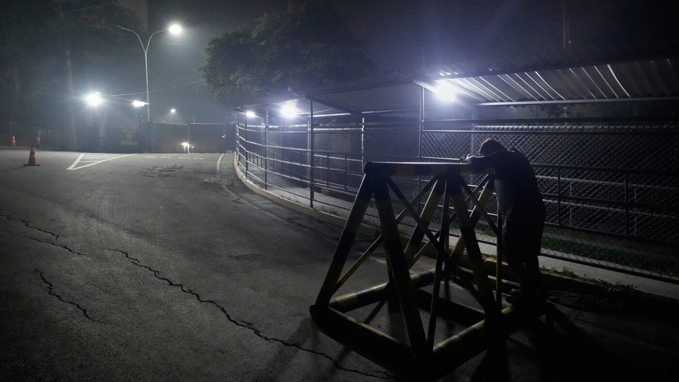 Venezuela releases imprisoned opposition figures, which Trump says U.S. requested : NPR